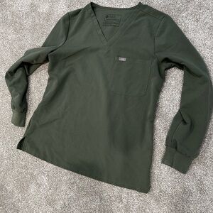 Long sleeve FIGS scrub top